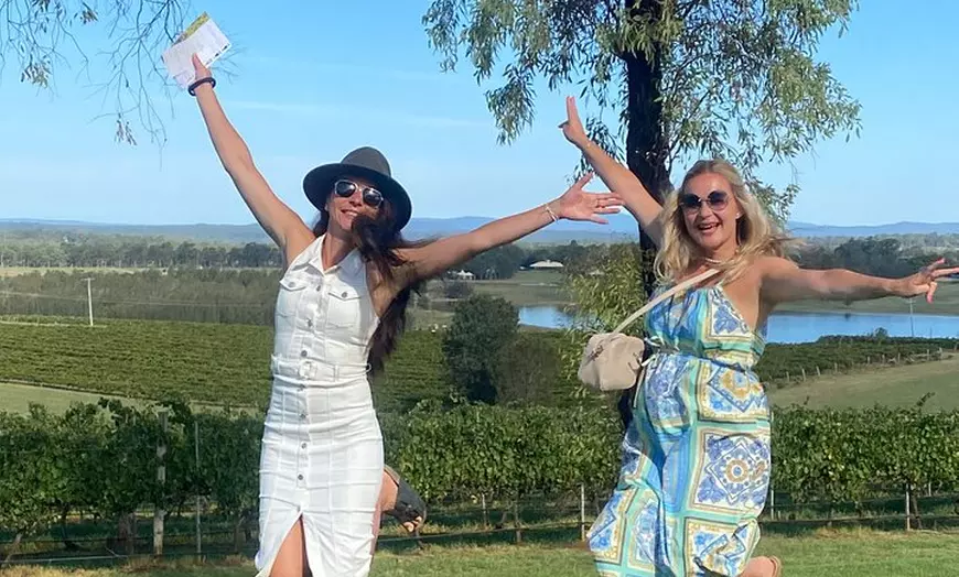Image 7: Sydney Hunter Valley Boutique 4WD Tour with Lunch and Sunset