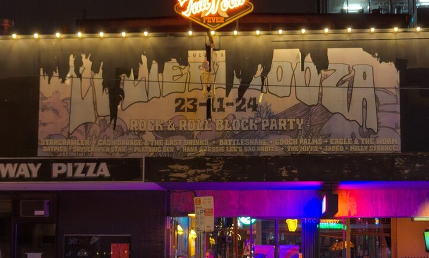 Image 14: Rock'n'roll venues pub crawl including 2 free drinks and history