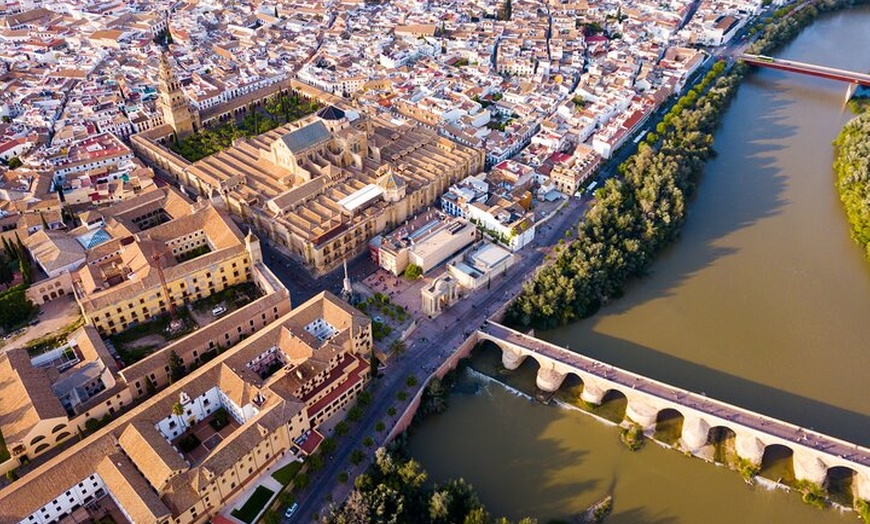 Image 2: Entrada a la Catedral de Córdoba
