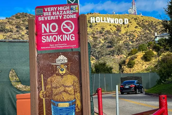 VIP Private Guided Hike to Hollywood Sign Viewpoint