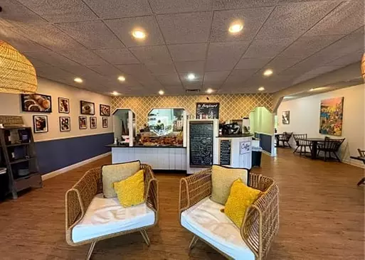 5% Cash Back at Fresh Baked Cafe - Elm Grove