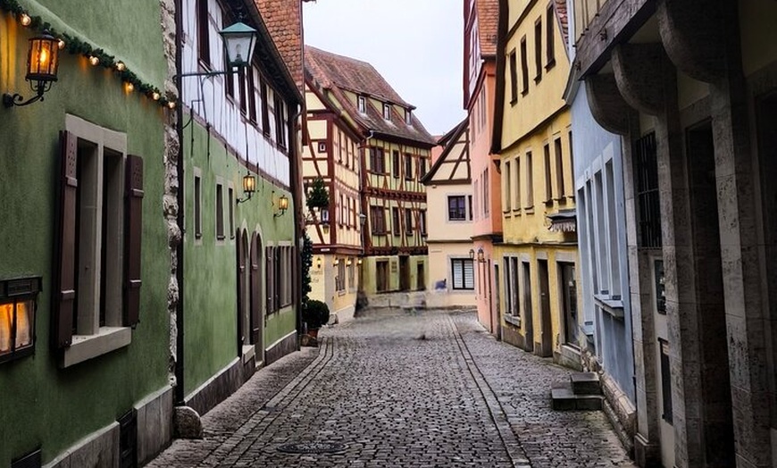 Image 3: Private Tour von München nach Harburg, Dinkelsbühl & Rothenburg.