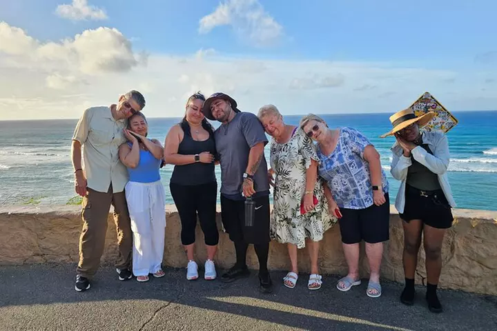 Byodo In Temple, Waimea Botanical Garden-Waterfall: Includes Fees