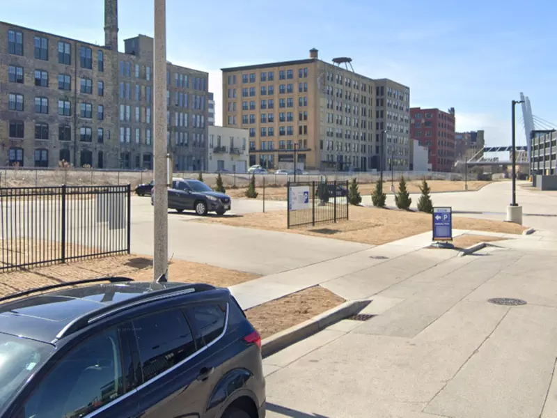 Parking at 305 W. Oregon St. Lot