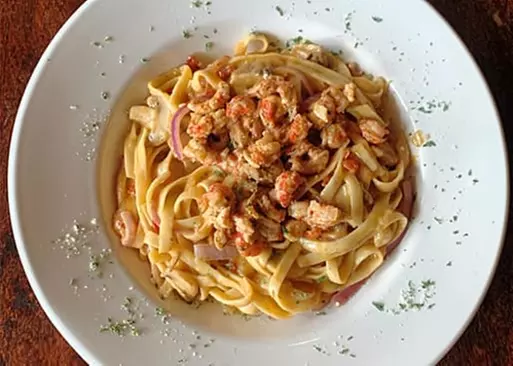 5% Cash Back at The Italian Pie Kenner