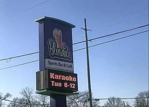 5% Cash Back at Blondie's Sports Bar & Grill