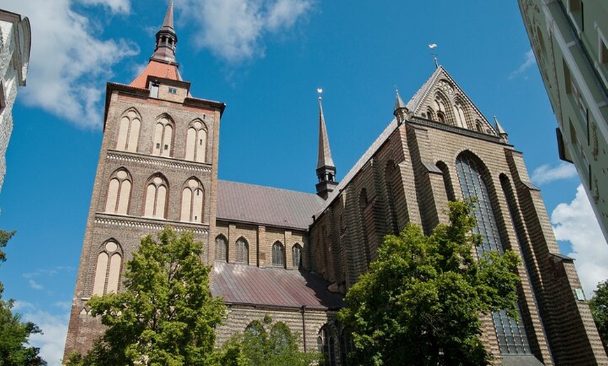 Image 8: Wunderschöner Landausflug nach Rostock und Warnemünde für Kreuzfahr...