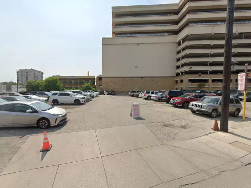 Parking at 217 S. Presa St. Lot