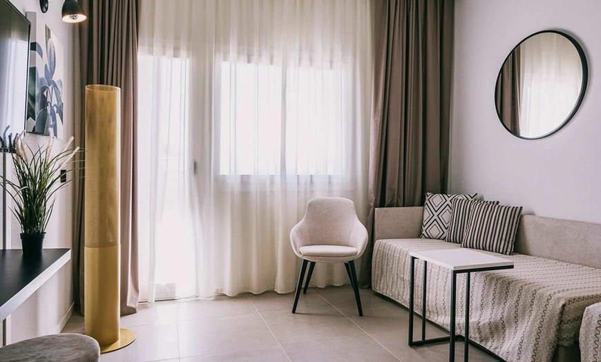 Image 5: ✈ SICILE | Campofelice di Roccella - Mangia's Himera Resort 4*, 3 n...