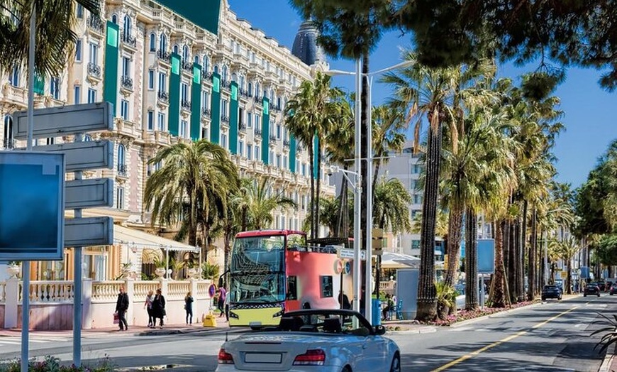 Image 8: Depuis Nice Cannes Antibes et St Paul DE Vence Visite Privée
