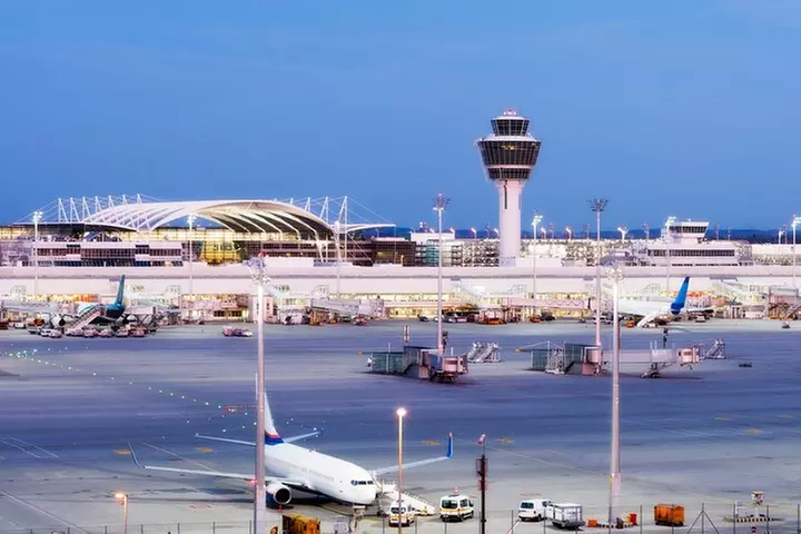 Privater Flughafentransfer von oder nach München International - Primary Image