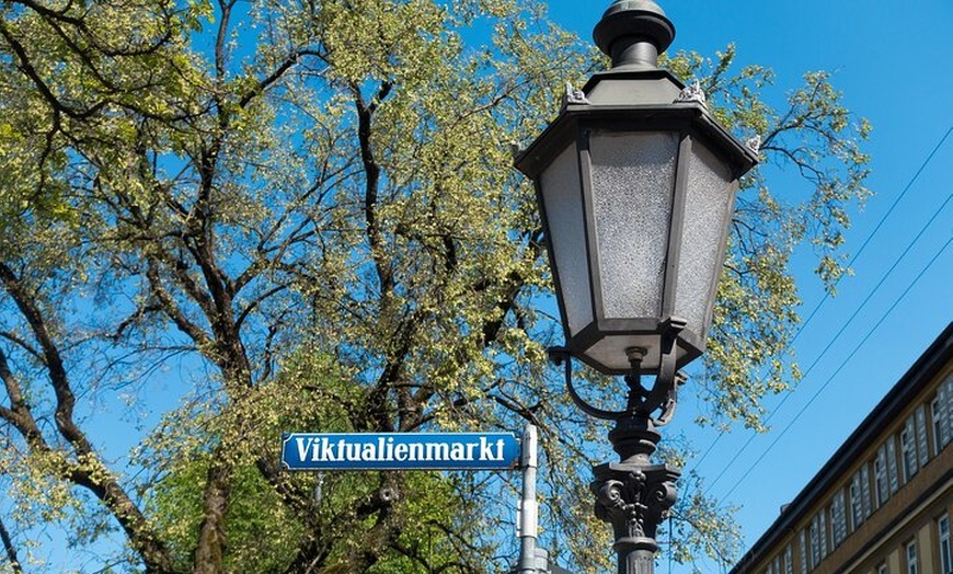 Image 6: München Privater Rundgang mit Ortskundiger Reiseleiter