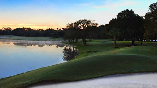 Online Booking - Round of Golf at Glenlakes Golf & Country Club