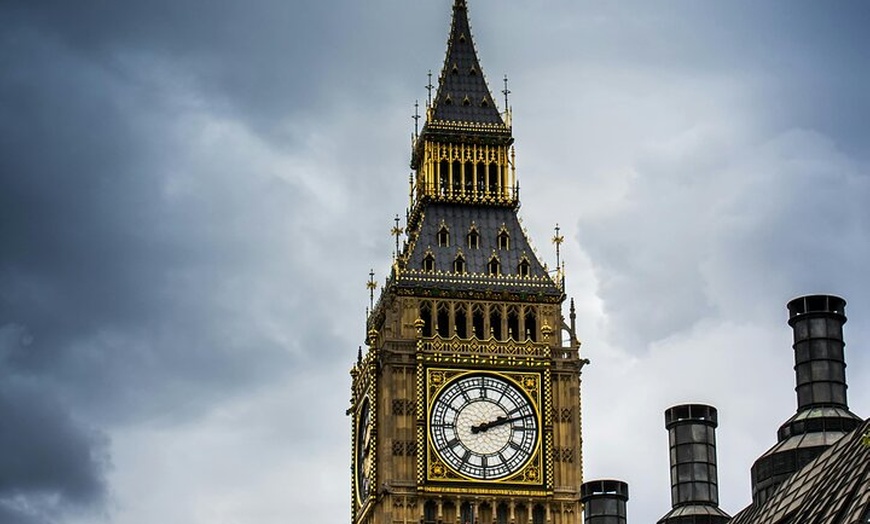 Image 15: London Top 30+ Sights Tour with Local Blue Badge Guide