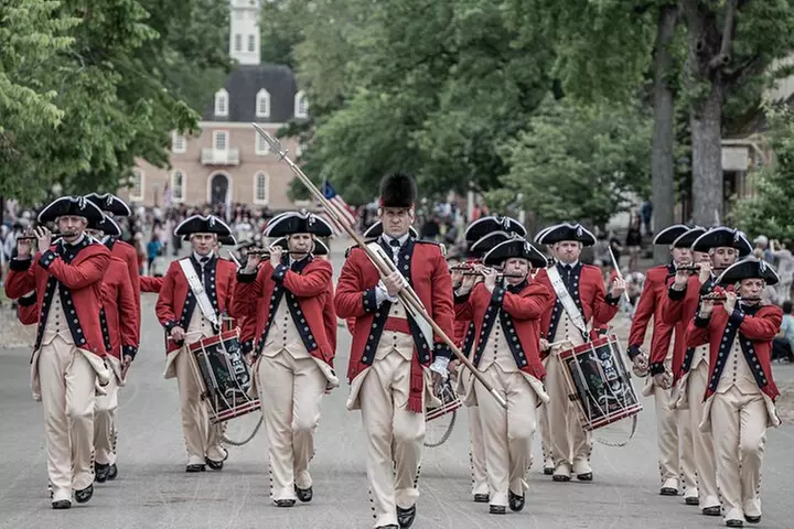 Photo Walk in Colonial Williamsburg - Primary Image