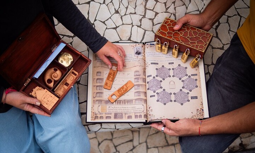 Image 2: Barcelona Street Escape : Gaudí y el tesoro oculto