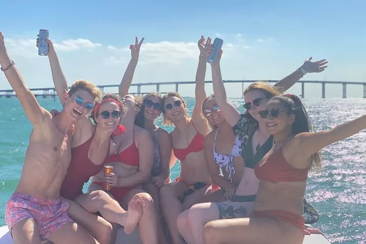 MasterBeast Yacht Charter40 Boat Rental Tours Private Miami