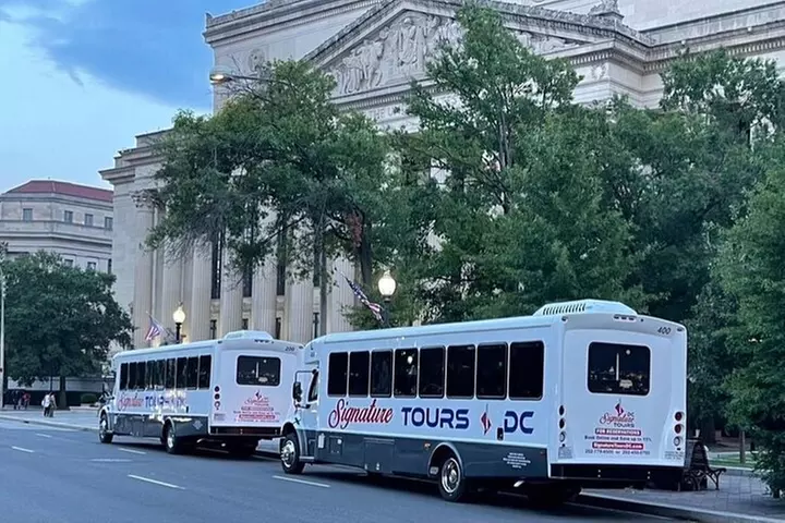 National Mall Tour with 10 Stops & U.S. Capitol or Museum Entry