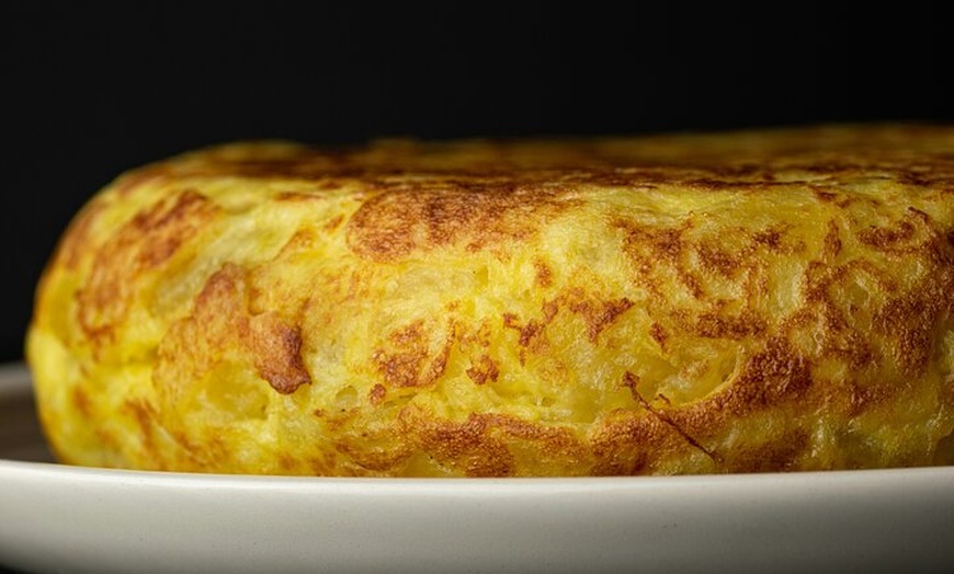 Image 9: Come Como un Local en Barcelona : Tapas, Vino & Tradición