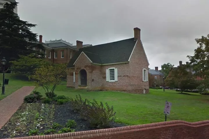 Awesome Scavenger Hunt: Annapolis Red Bricks & Blue Views