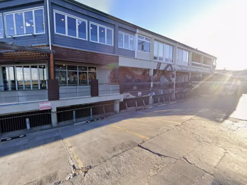 Parking at [SD46] 5083 Santa Monica Ave. Lot