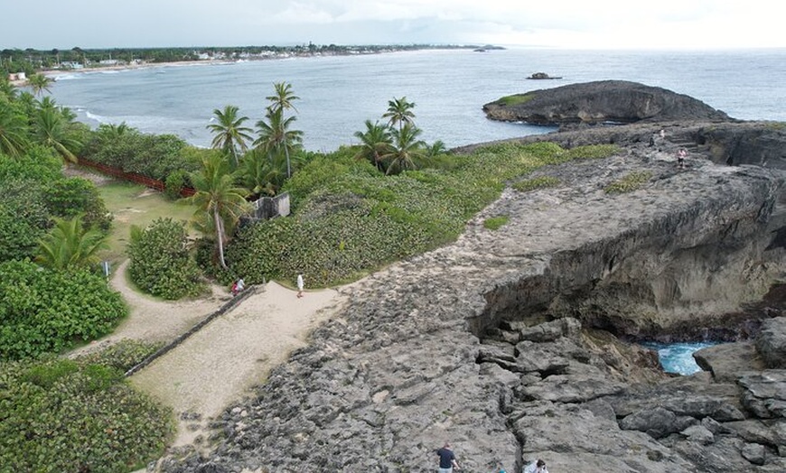 Image 5: Caves Coastlines and Beach; Cueva del Indio, Arecibo Adventure
