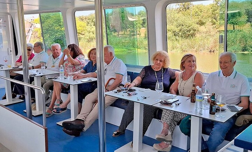 Image 8: Paseo en barco por Sevilla con almuerzo o cena
