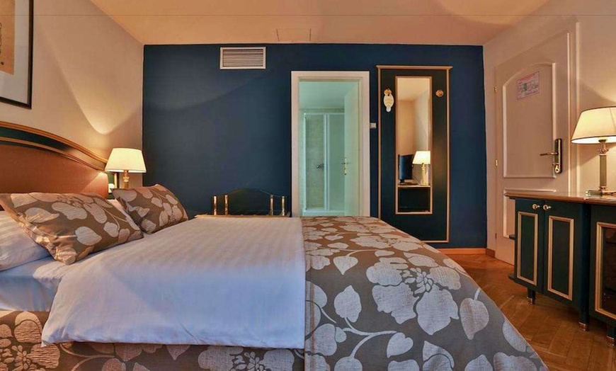 Image 4: ✈ TSJECHIË | Praag - Hotel Elysee 4*, 2 nachten - Stadscentrum