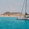Image 1: Excursión en catamarán a la isla de La Graciosa