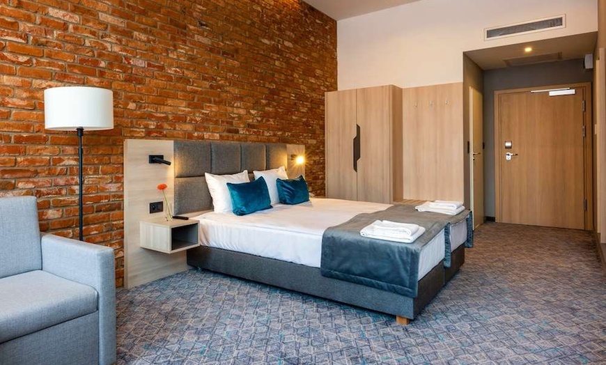 Image 5: ✈ POLSKA | Wroclaw - Korona Hotel Wroclaw Market Square 3* - Centru...