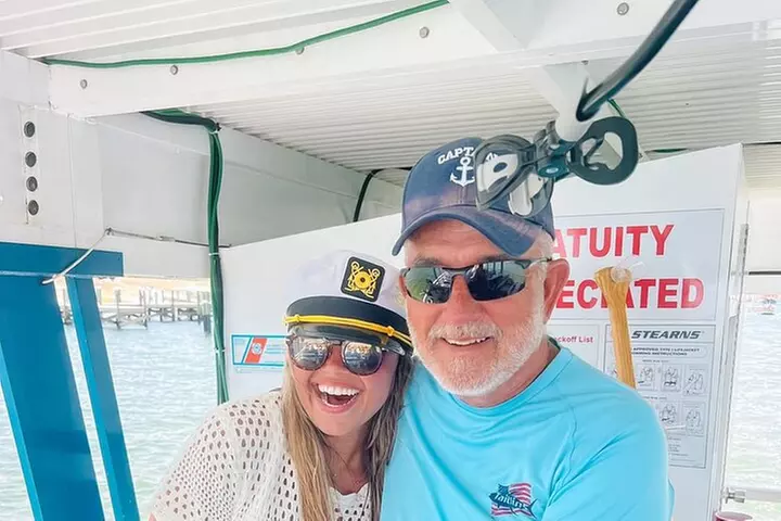 Tailfins Tiki Boats Crab Island Sandbar(3hrs/ 5/5:30 are 2hrs)