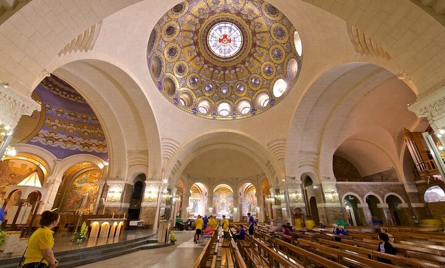 Image 4: Excursion d'une journée à Lourdes au départ de Paris Sanctuaires et...