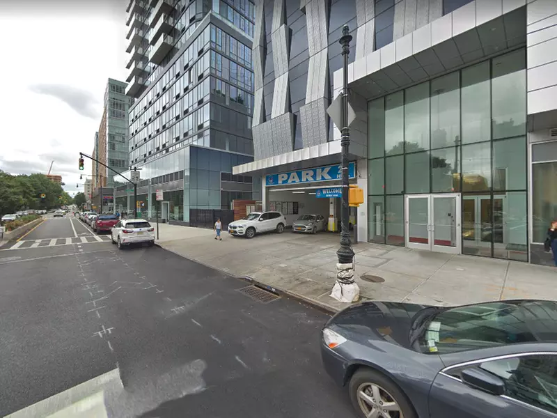 Parking at Enterprise Parking Systems - Enterprise Toren Parking LLC Garage - Primary Image