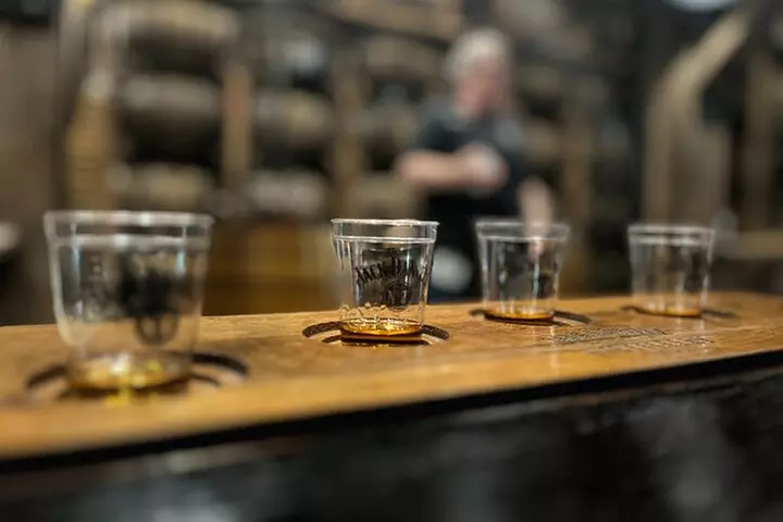 Nashville to Jack Daniel's Distillery Bus Tour + Whiskey Tastings