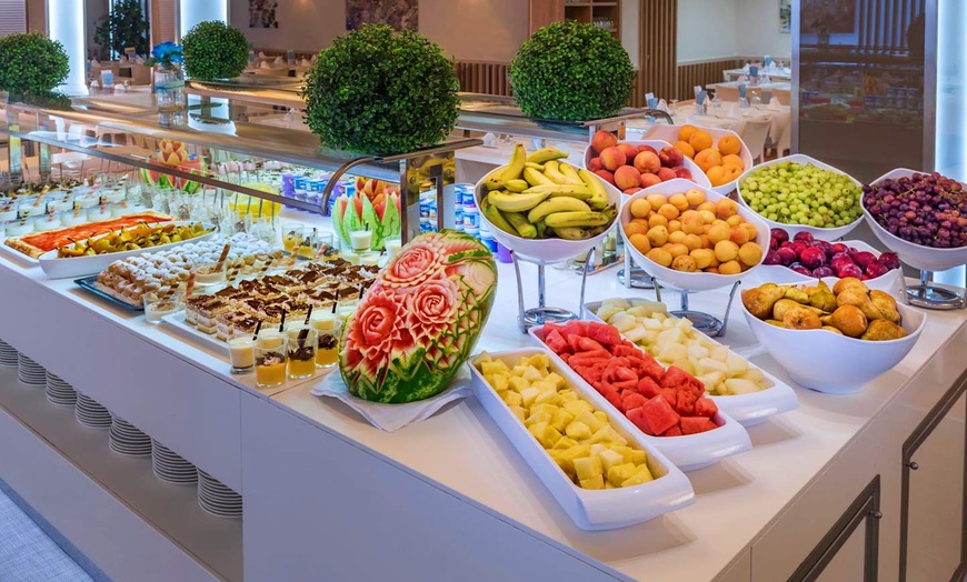 Image 11: ✈ COSTA BARCELONA | Pineda de Mar - Sumus Hotel Stella & Spa 4*, 2 ...