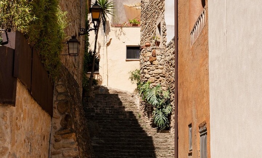 Image 9: Explorez Perpignan en 60 minutes avec un Local