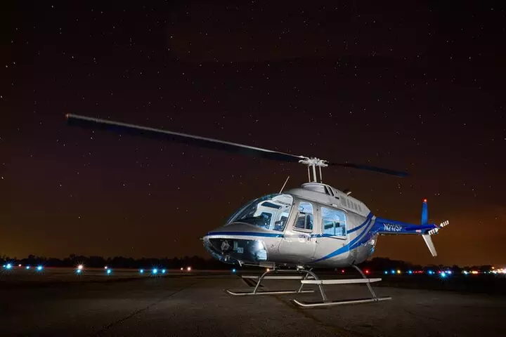 Family pack 48 Miles Helicopter Tour over Theme Parks & Downtown