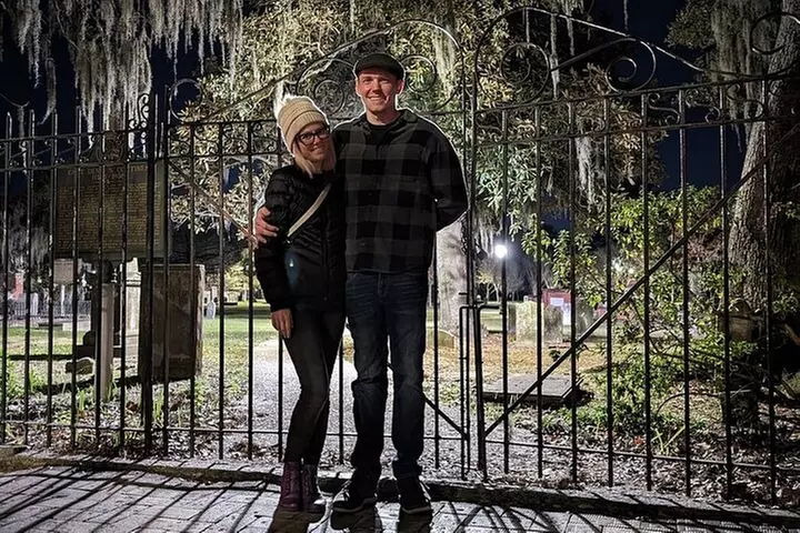 The Grave Tales Ghost Tour in Savannah