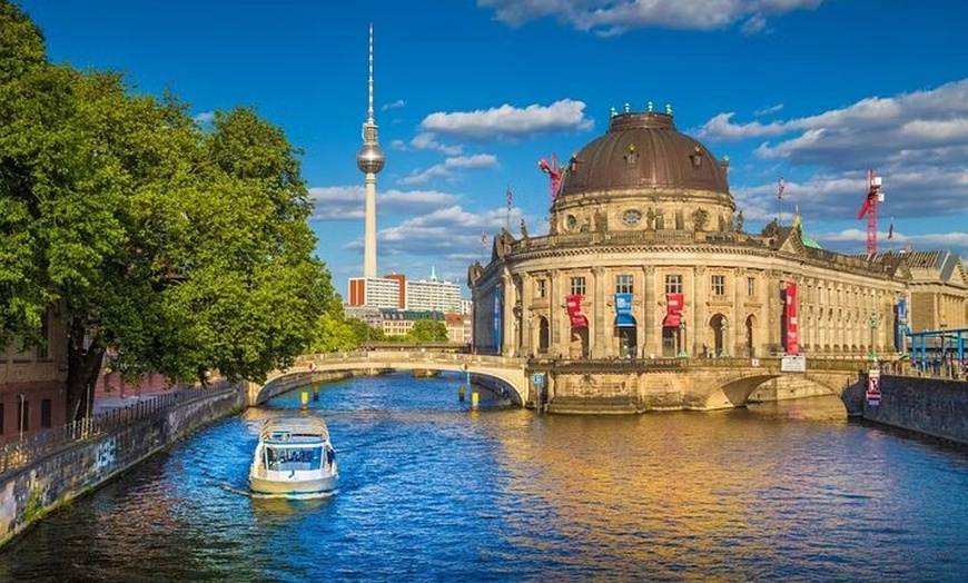 Image 3: Berlin Historische Sehenswürdigkeiten Führung mit Museumsinselpass