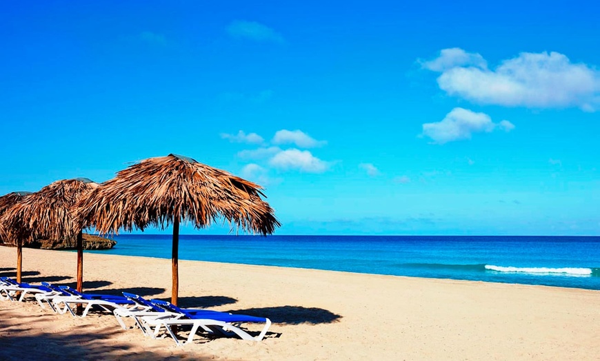 Image 27: ✈ CUBA | La Havane - Combiné Hotel Nacional & Playa Vista Azul 5* -...