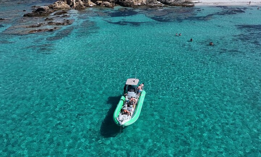 Image 1: Saleccia et les Agriates en Bateau depuis L'Île Rousse