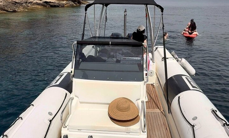 Image 5: Cala Comte & Es Vedrá: Aventura en los Rincones Mágicos de Ibiza