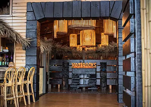 5% Cash Back at Hot Rocks