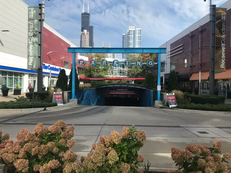 Parking at Roosevelt Collection Garage - Primary Image