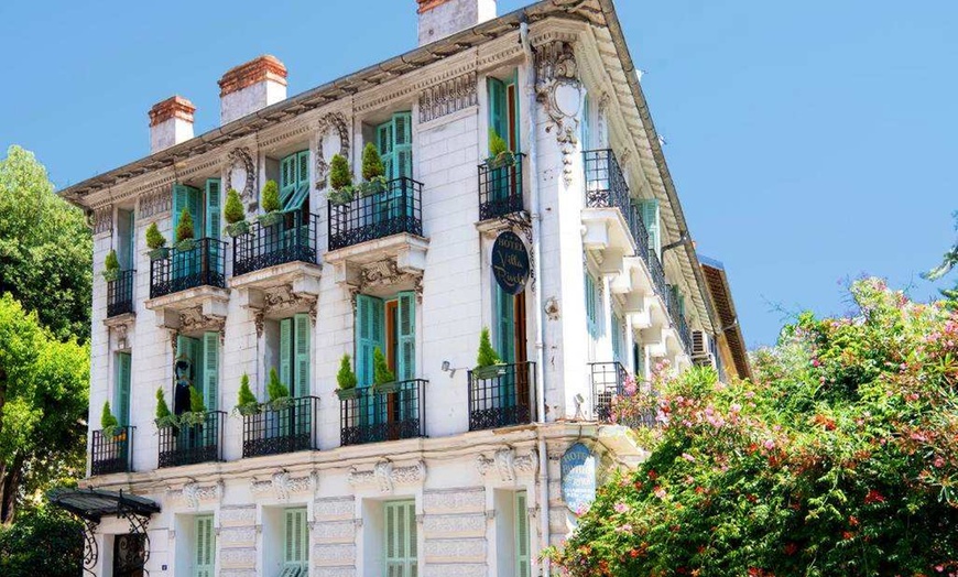 Image 12: ✈ CÔTE D'AZUR | Nice - Villa Rivoli 3*, 1 nacht - Stadscentrum