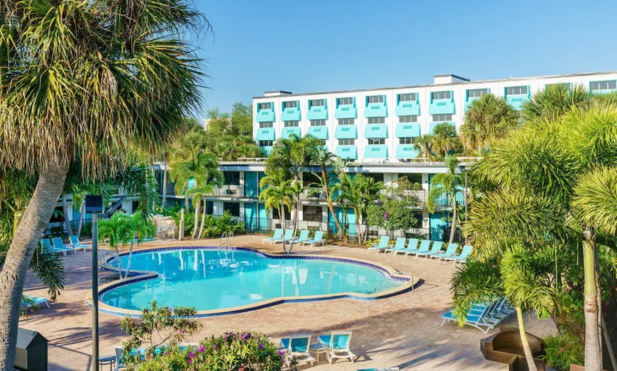 Image 2: ✈ FLORIDA | Orlando - CoCo Key Hotel & Water Resort 3*, 3 nachten -...