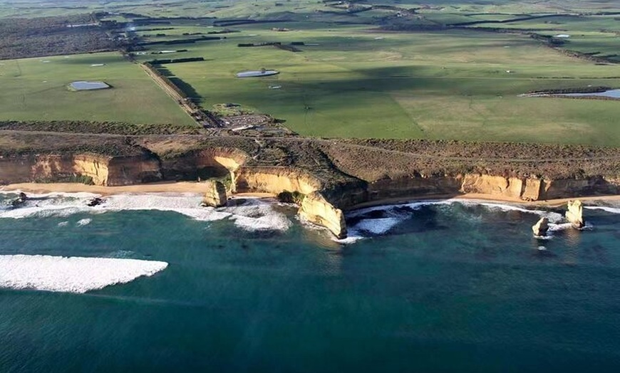 Image 6: Melbourne: Great Ocean Road & Iconic Coastal Views Day Tour