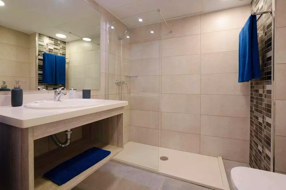 ✈ LANZAROTE | Costa Teguise - Galeón Playa 3*, 4 nights - City centre