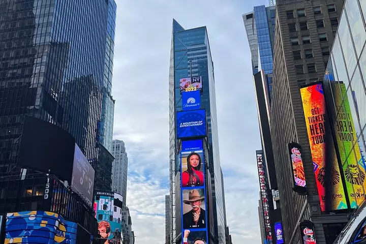 New York City Sightseeing Bus Tour and Boat Ride