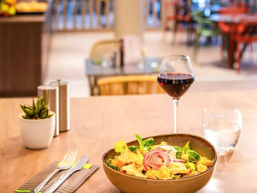 ✈ FRANKREICH | Paris - Ibis Paris Alesia Montparnasse 3*, 1 Nacht -...